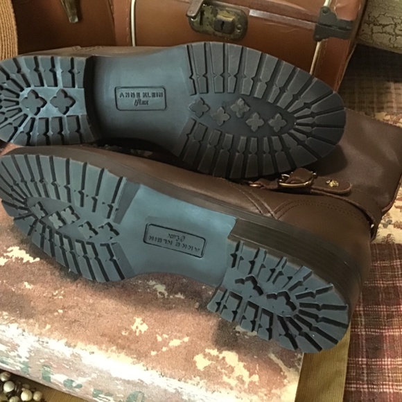 Anne Klein Brown Leather Boots (8M) - Picture 3 of 6